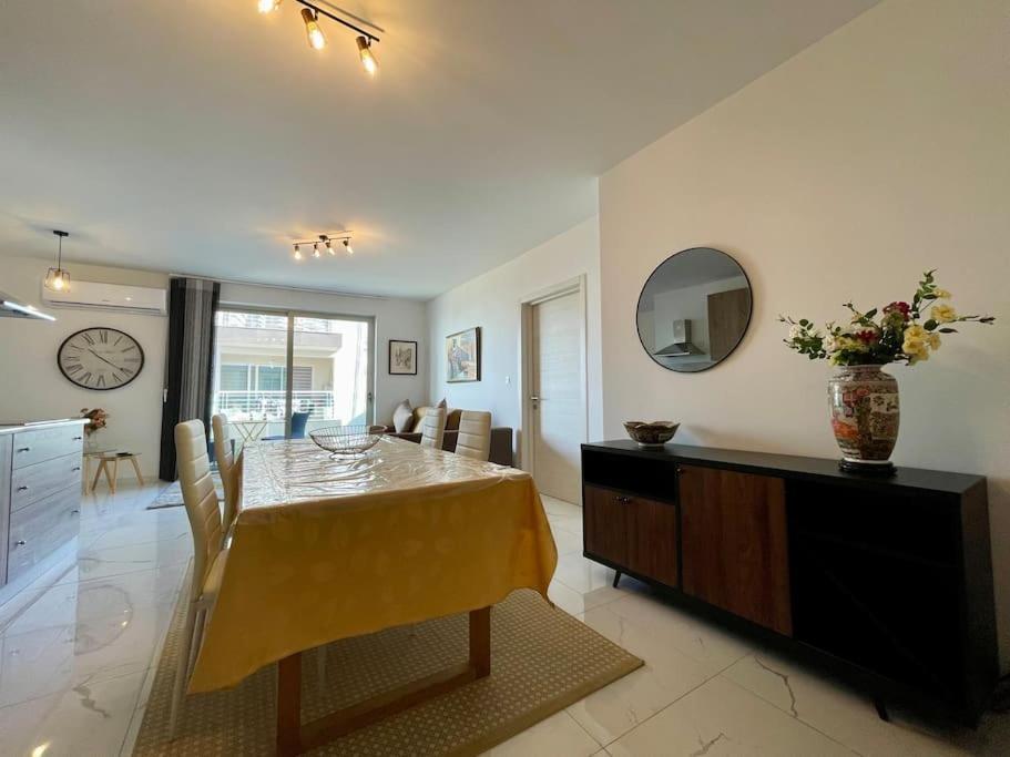 2Br Comfort Apartment Bugibba By Holi San Pawl il-Baħar Eksteriør billede