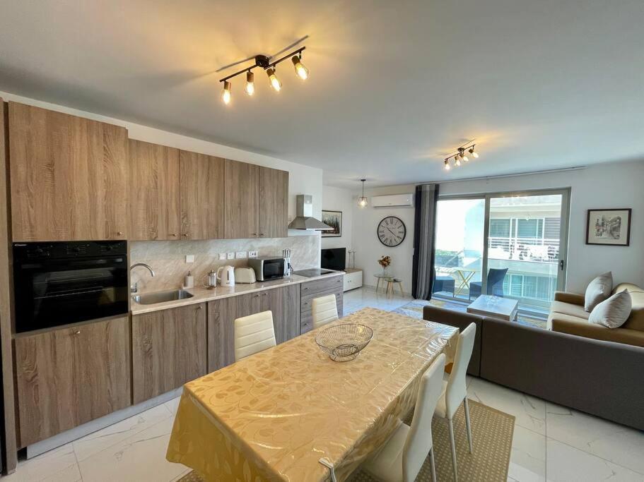 2Br Comfort Apartment Bugibba By Holi San Pawl il-Baħar Eksteriør billede