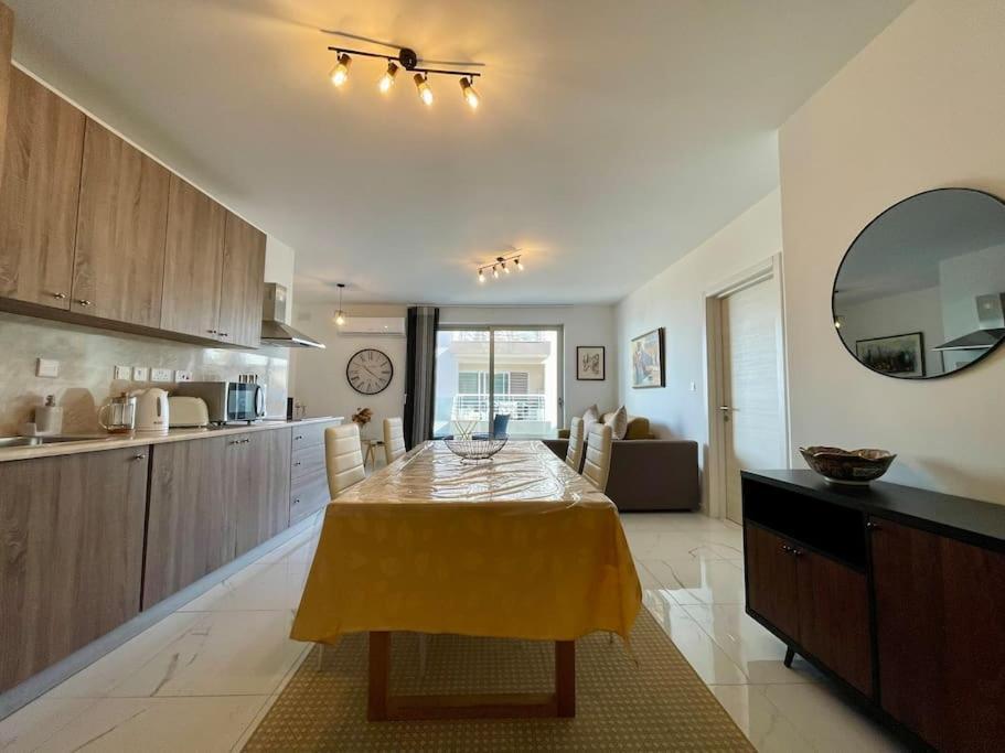 2Br Comfort Apartment Bugibba By Holi San Pawl il-Baħar Eksteriør billede